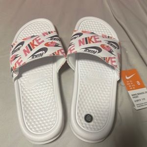 New with tags Nike slides